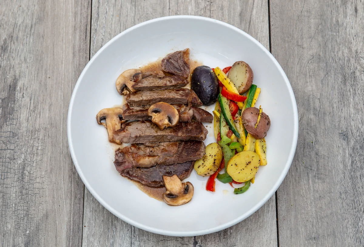 Steak au poivre at Crepeccino