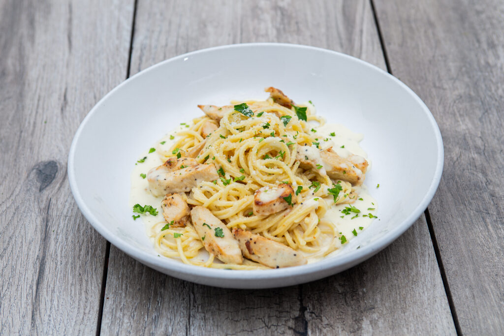 Alfredo Pasta dish at Crepeccino