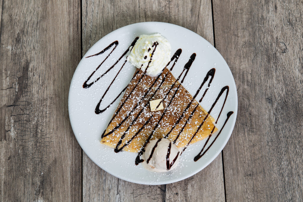 Cinnamon Butter Crêpe dish at Crepeccino